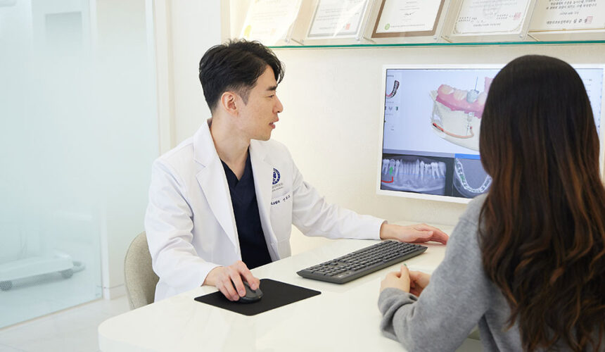 봉담 임플란트 보철과 전문의 진료 — 연세세브란스치과 봉담 신희도 원장